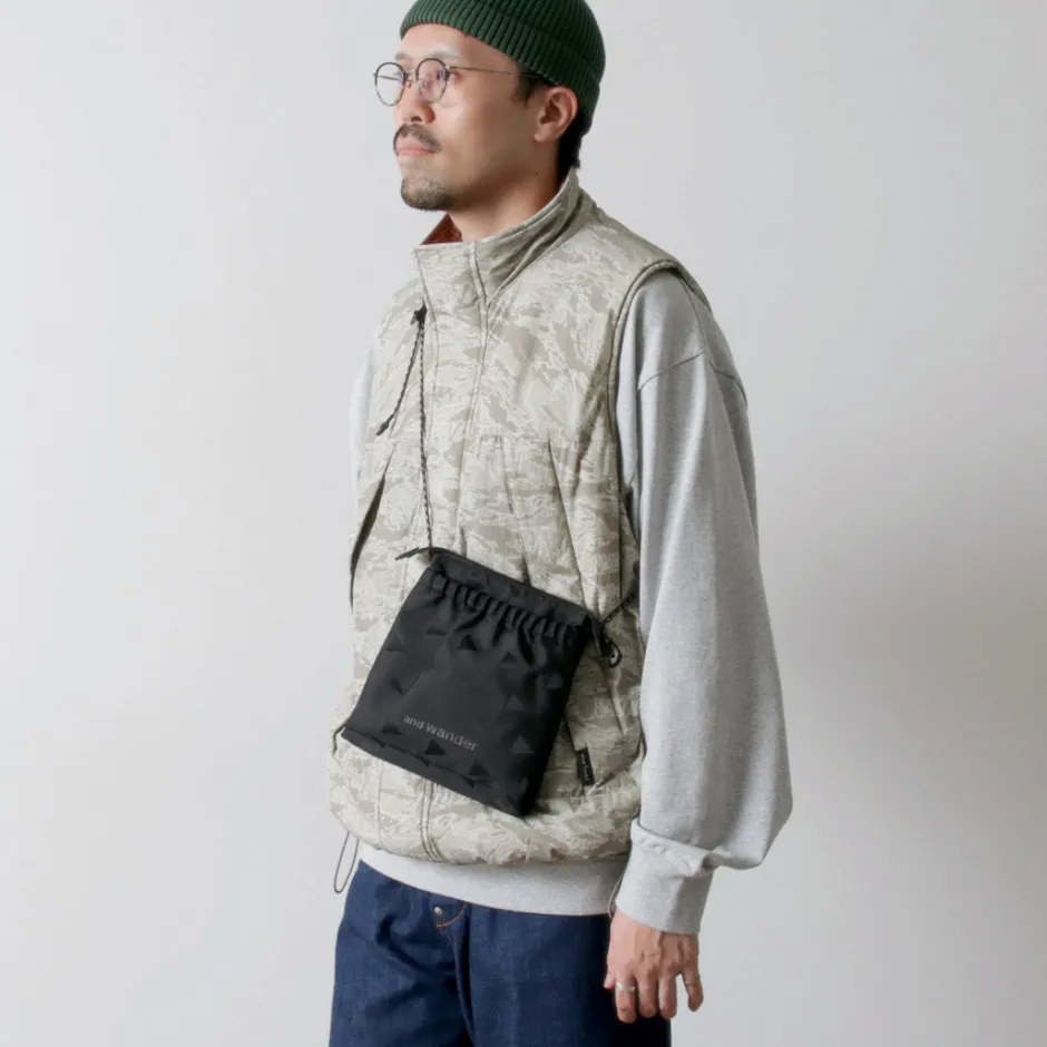 and_wander__triangle_jacquard_sakosh_13.webp Shoulder Bags^AND WANDER / Triangle Jacquard Sakosh