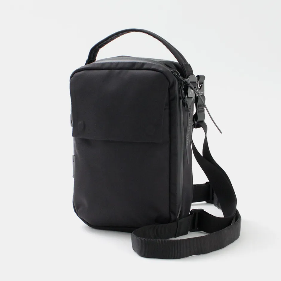 Shoulder Bags^BLACK EMBER / KOMPAK black
