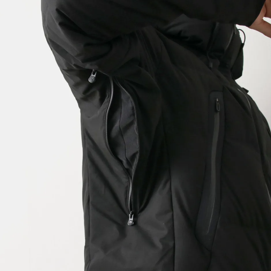 Down Wear^DESCENTE / ALLTERRAIN DESCENTE / ALLTERRAIN / Mizusawa Down Oversized Mountaineer Down Jacket Model 2024 black