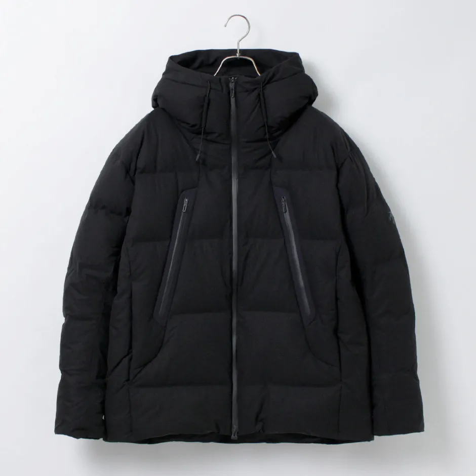 Down Wear^DESCENTE / ALLTERRAIN DESCENTE / ALLTERRAIN / Mizusawa Down Oversized Mountaineer Down Jacket Model 2024 black