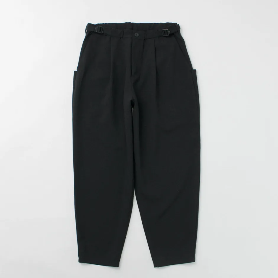 Trousers^F/CE. F/CE. / Lightweight balloon cropped pants black