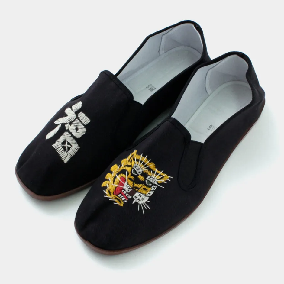 Sneakers^LET’S 功夫 / Kung-fu Shoes