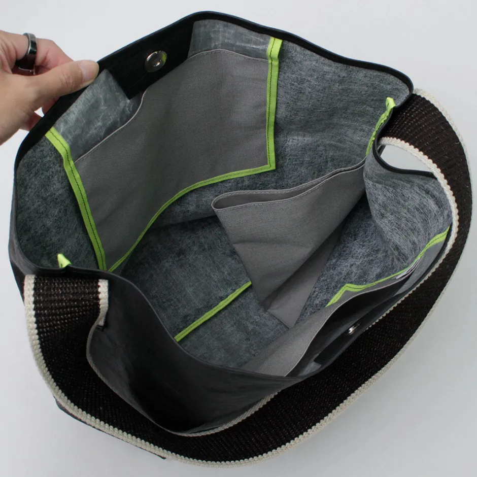 Shoulder Bags^SENTI / Dyneema Leather Box Type Shoulder Bag black