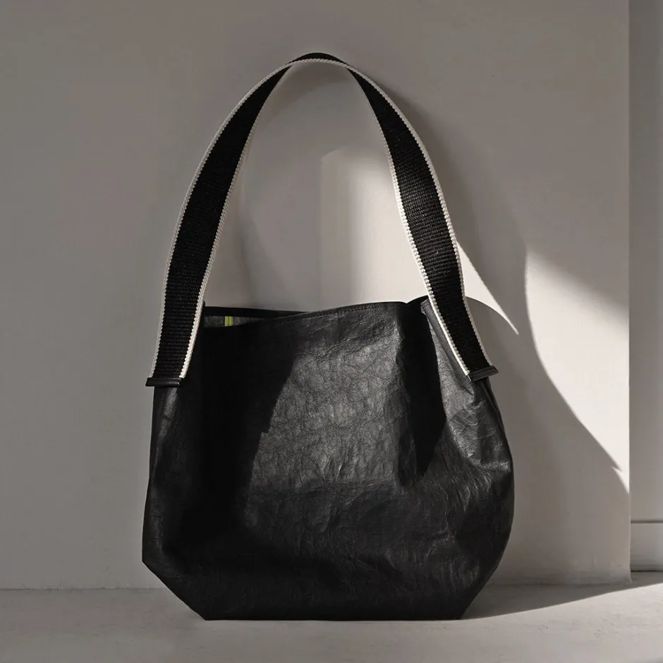 Shoulder Bags^SENTI / Dyneema Leather Box Type Shoulder Bag black